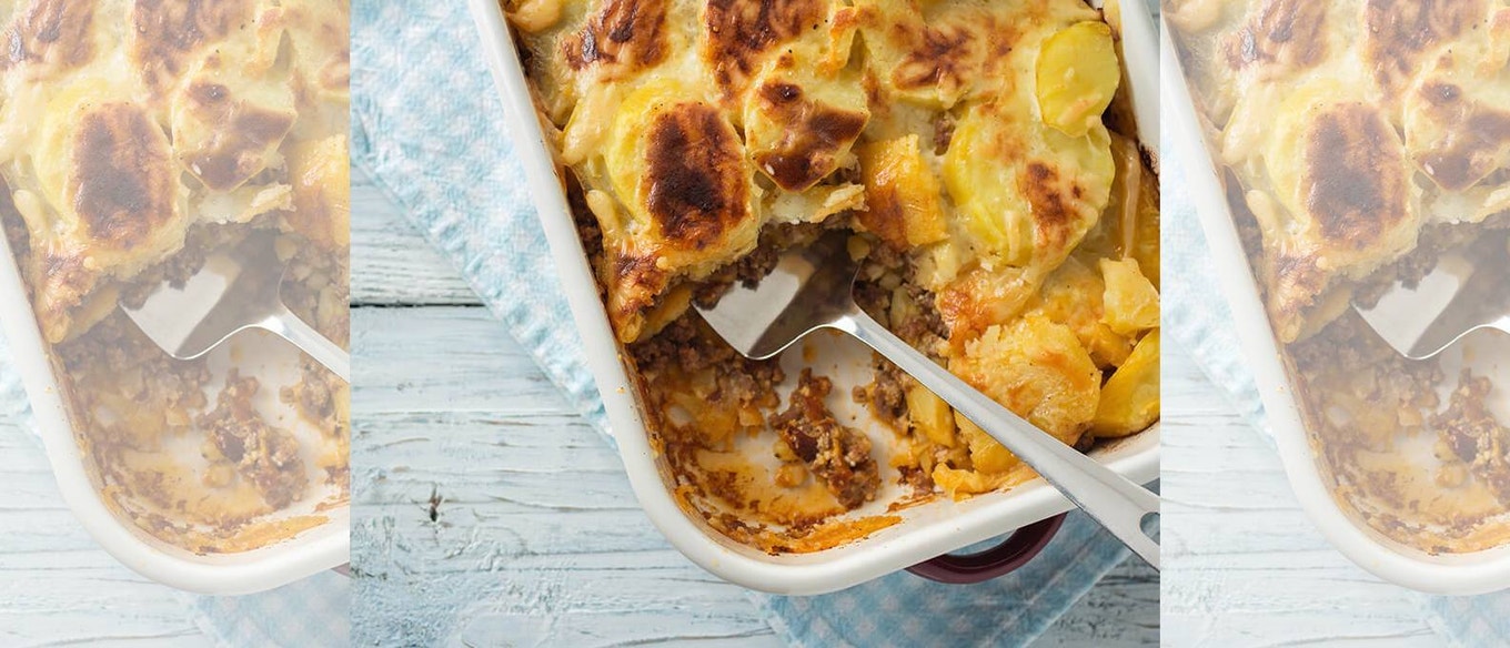 Oksekøds- og kartoffelmoussaka